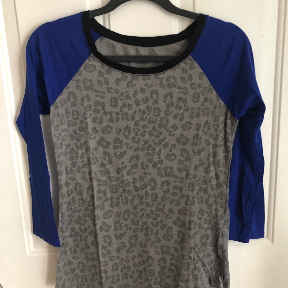 Tee